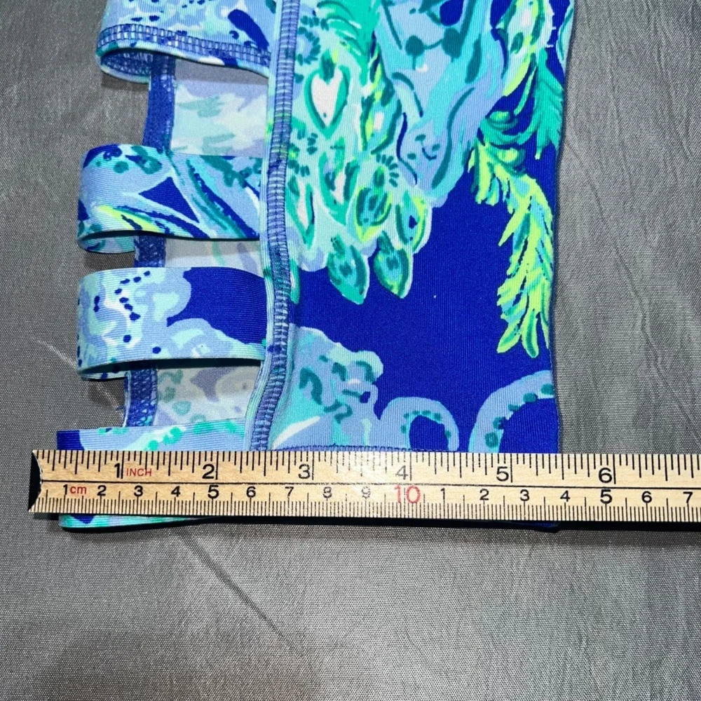 Lilly Pulitzer Luxletic Octopus Print Cropped Leggings Blue Green Cutout Mens M